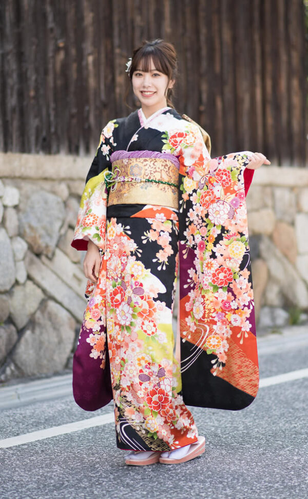 Furisode sặc sỡ dành cho những cô cái chưa chồng