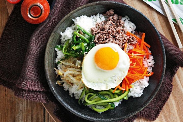 cơm trộn với đa sắc màu