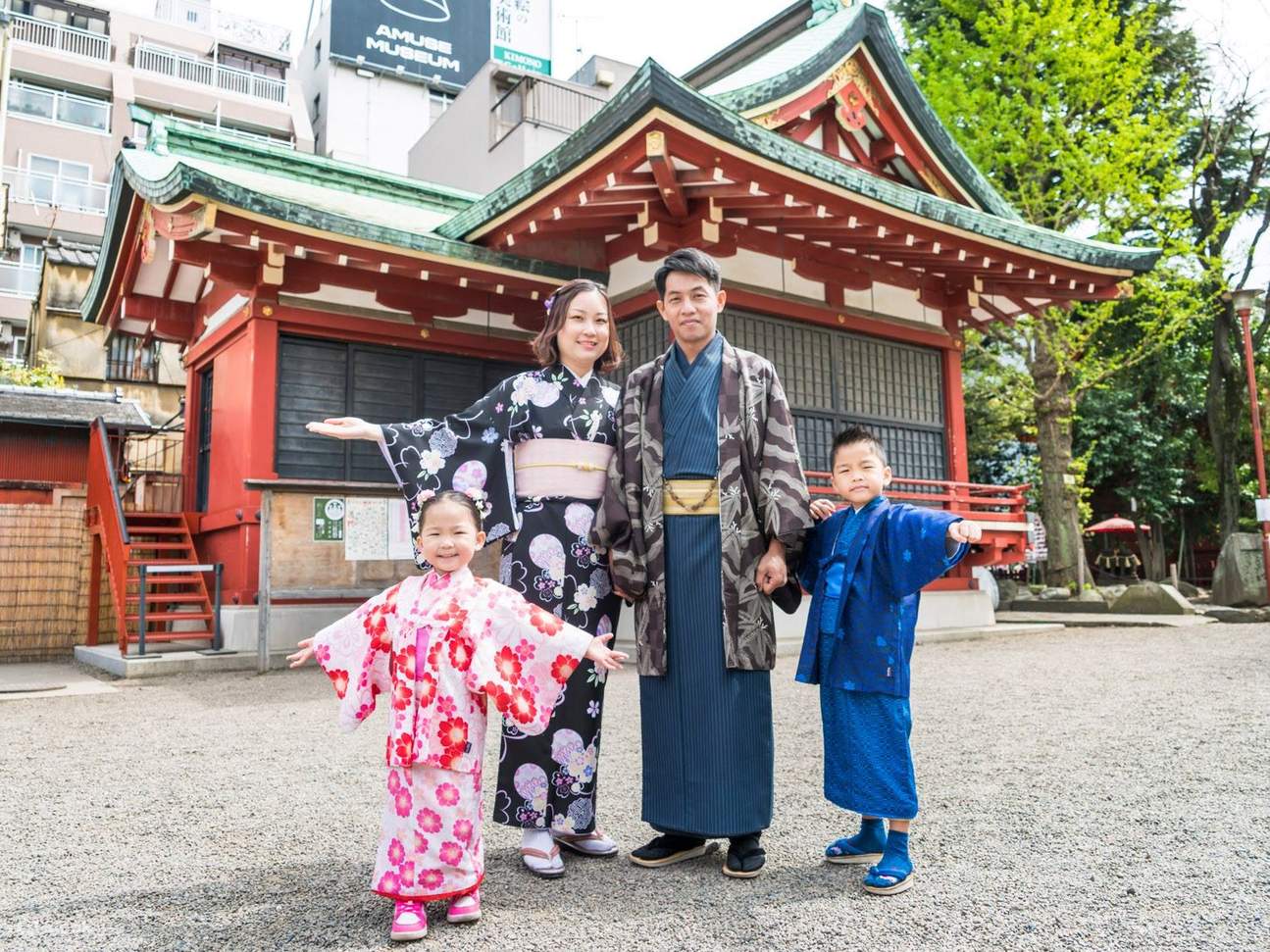 Kimono truyền thống có thể sử dụng cho mọi lứa tuổi